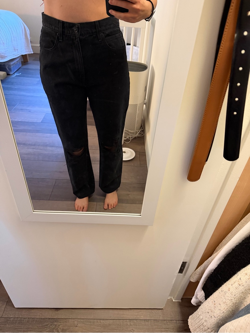 Women's Black Straight-Leg High-Waist Jeans with Knee Distress